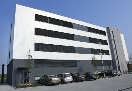 picture 2: Produktneuheit: MAAS PLANBOND Fassadenverbundplatten - hohe Planheit, gute Verformbarkeit und leichte Verarbeitung